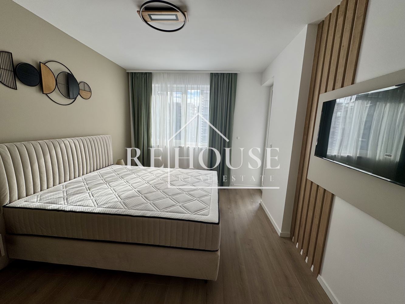 ЧИСТО НОВ ДВУСТАЕН АПАРТАМЕНТ - 0