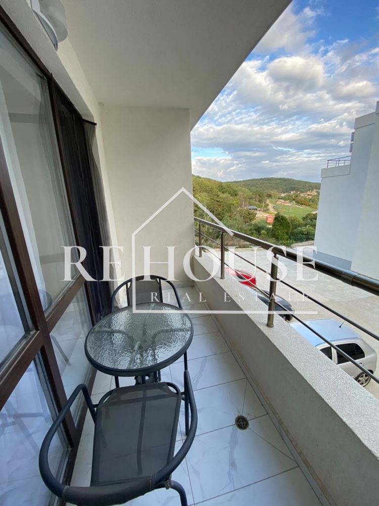 НОВО ОБЗАВЕДЕНО СТУДИО В КВ.ВИНИЦА - 0