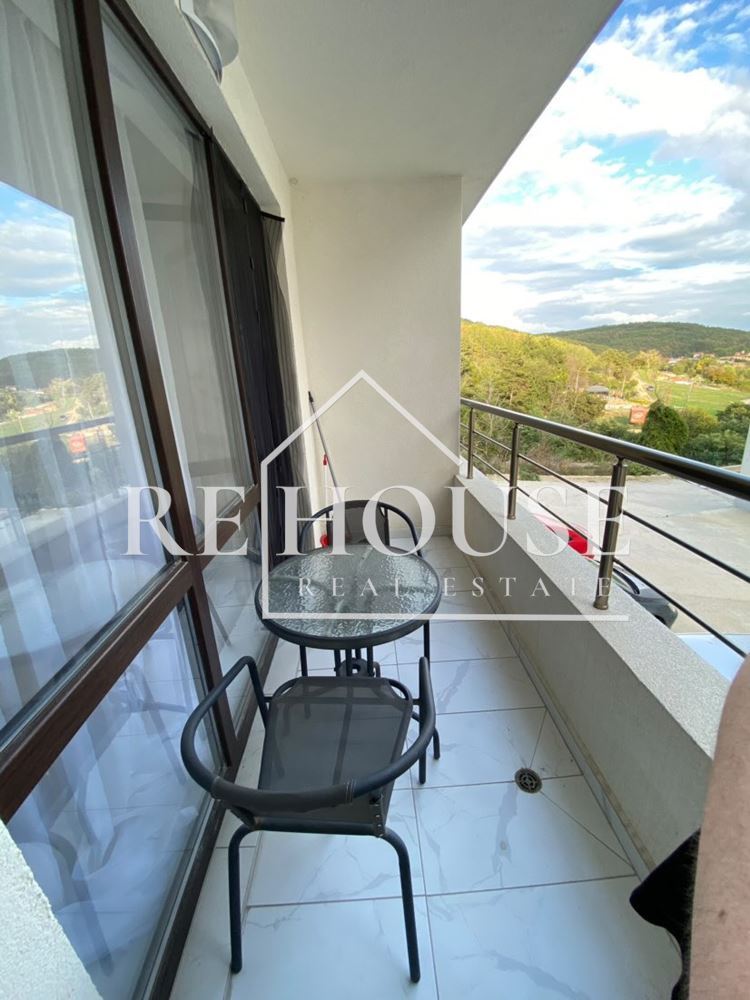 НОВО ОБЗАВЕДЕНО СТУДИО В КВ.ВИНИЦА - 0