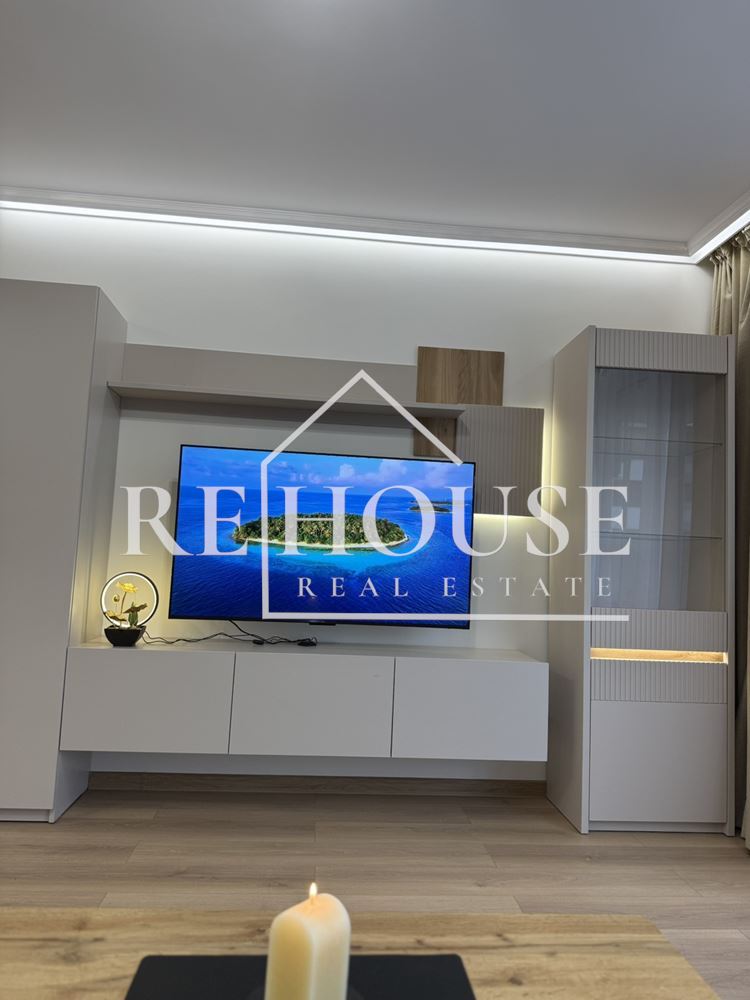 Двустаен чисто нов апартамент в кв. Възраждане 1 - 0