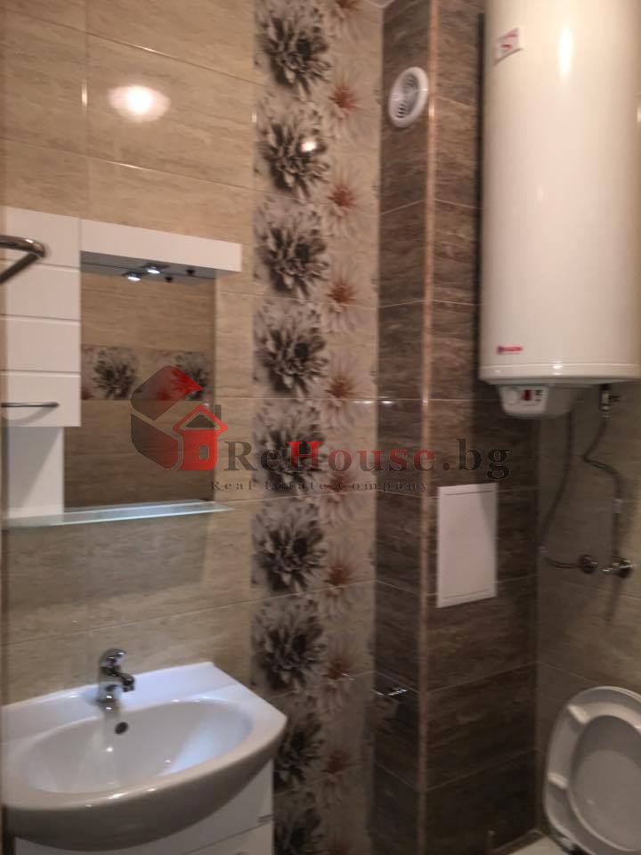 Двустаен апартамент в кв.Възраждане - 0