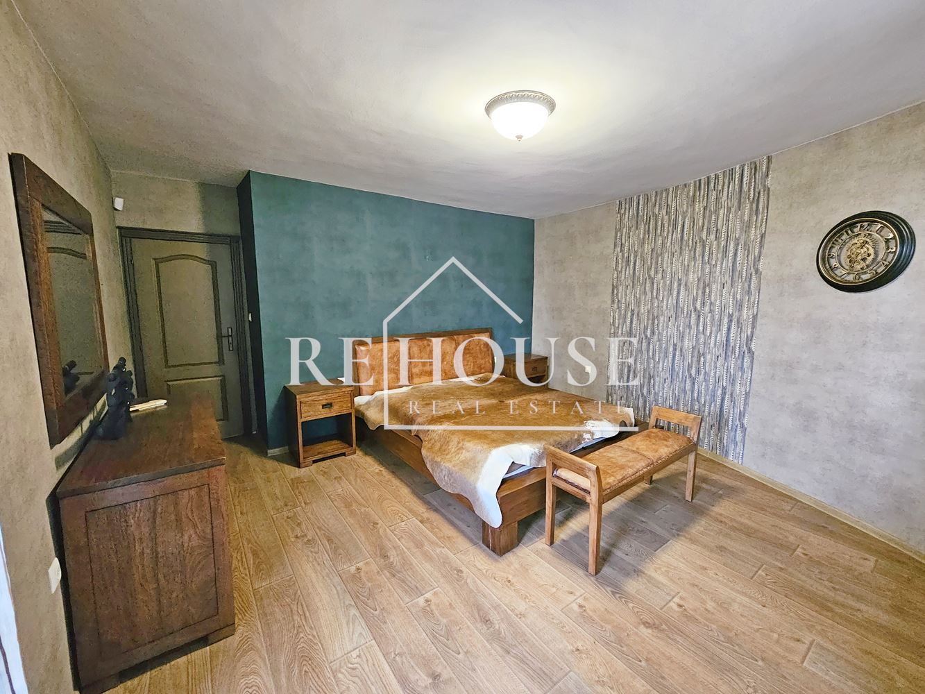 Къща - Варна, м-т Траката - 0