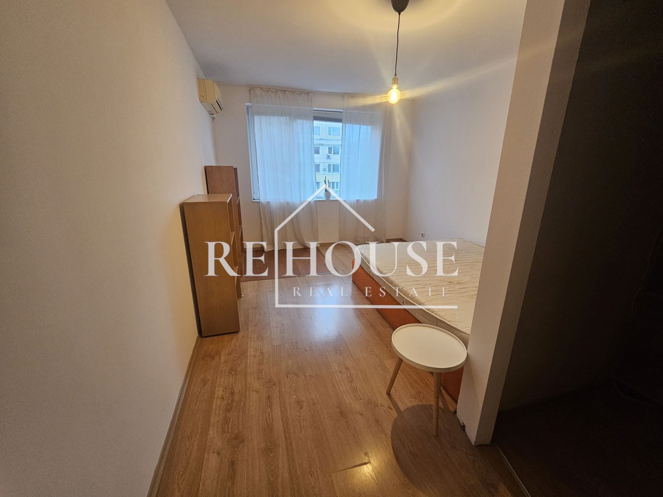 ДВУСТАЕН ОБЗАВЕДЕН АПАРТАМЕНТ В КВ.ЛЕВСКИ - 0