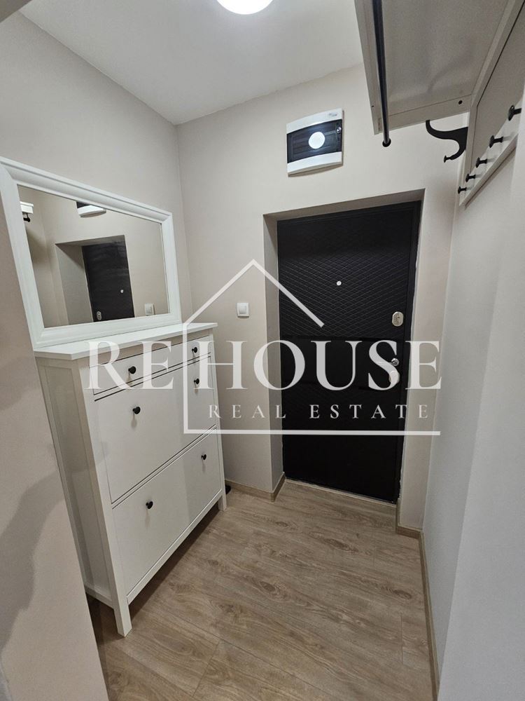 ДВУСТАЕН НАПЪЛНО ОБЗАВЕДЕН ТОП ЦЕНТЪР ДО ХОТЕЛ ГРАФИТИ - 0