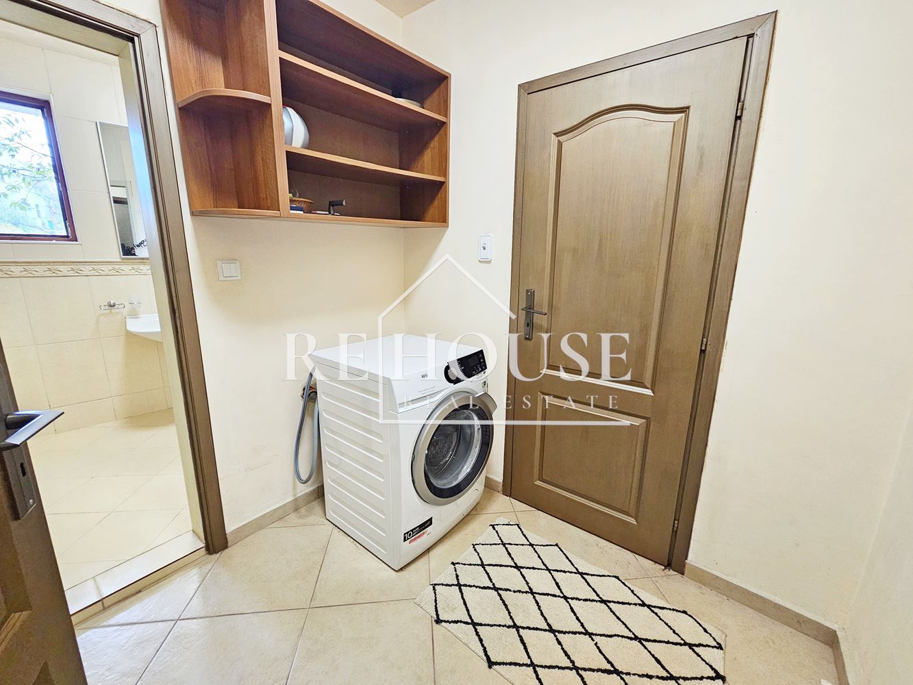 Къща - Варна, м-т Траката - 0