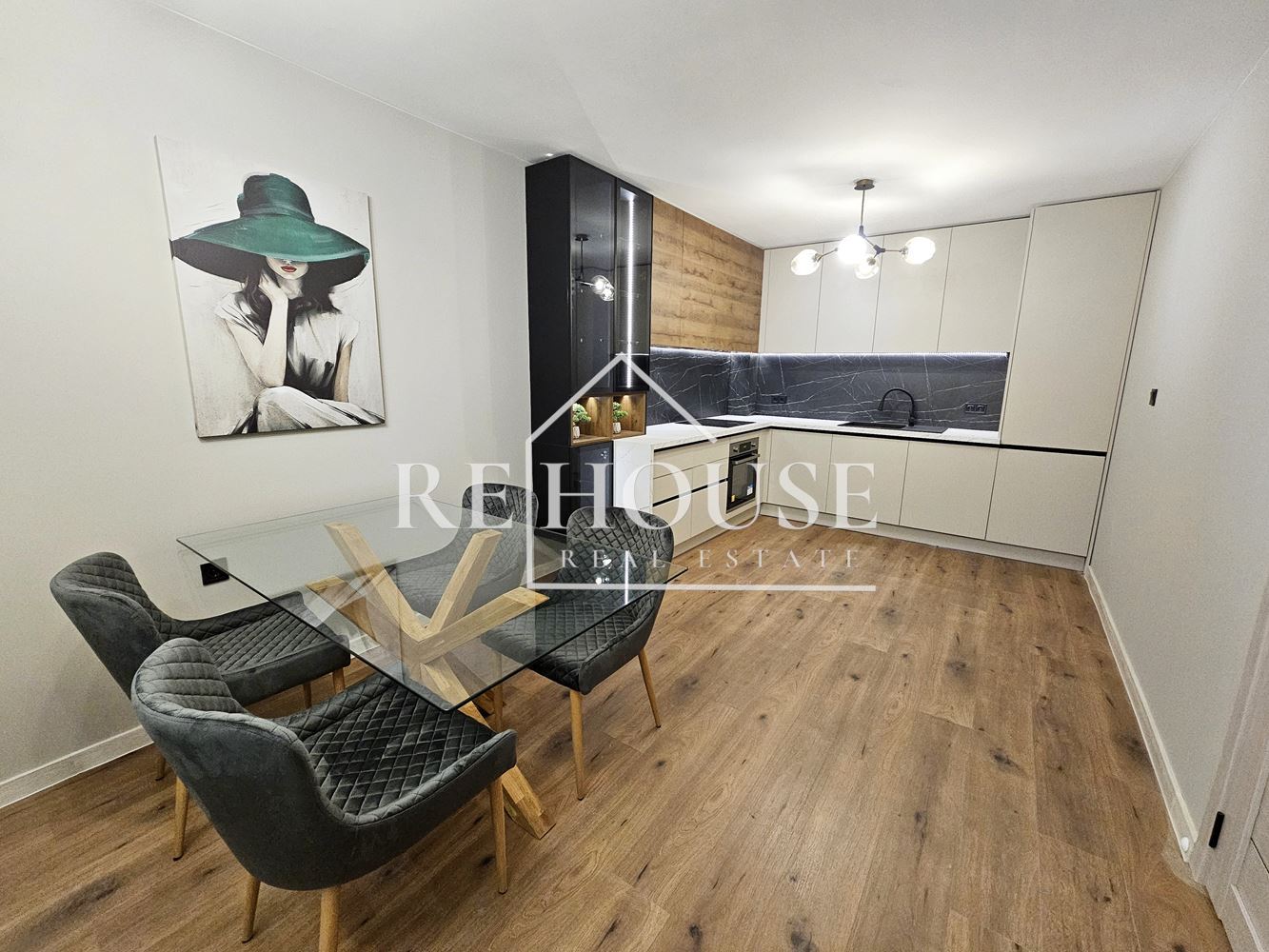 3-стаен - Варна, Окръжна болница - 0