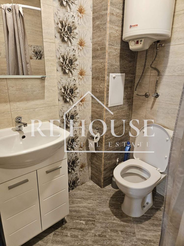 Двустаен апартамент в кв.Възраждане - 0