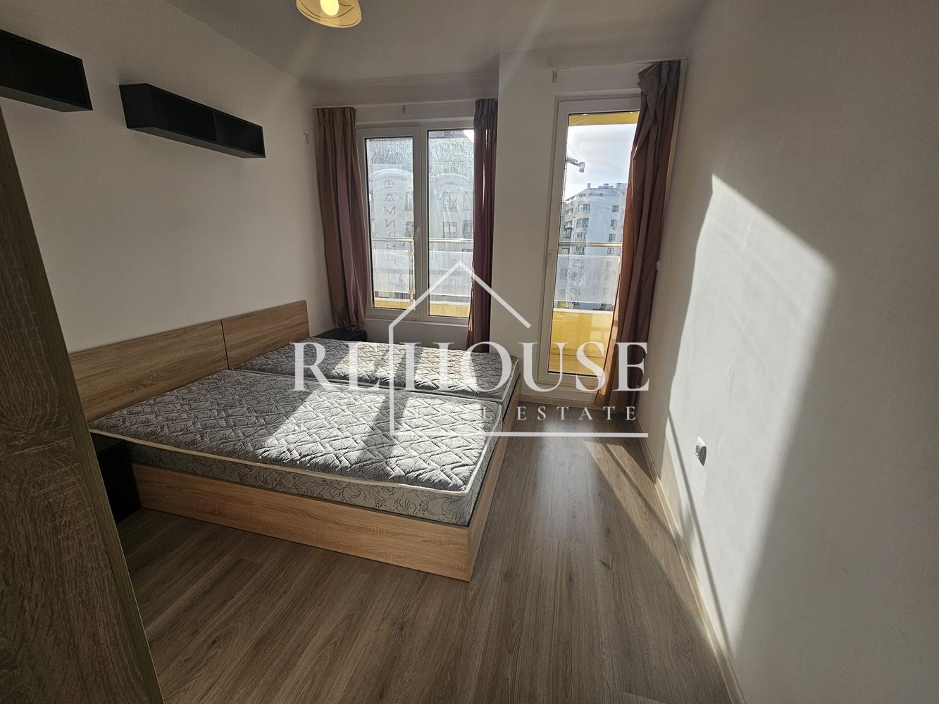 ДВУСТАЕН АПАРТАМЕНТ В РАЙОНА НА КВ.ПОБЕДА - 0