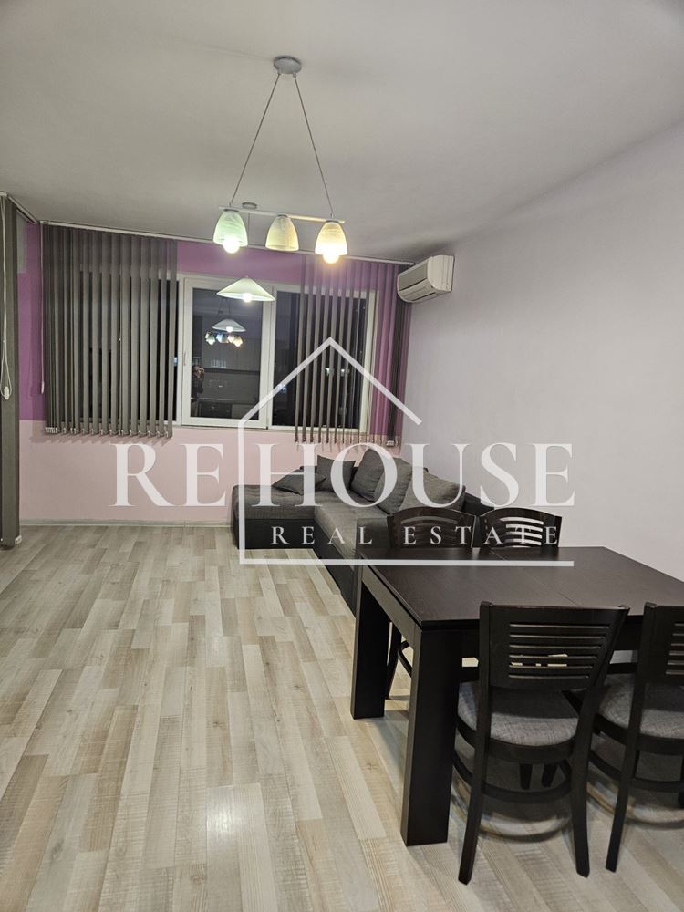 Двустаен апартамент в кв.Възраждане - 0