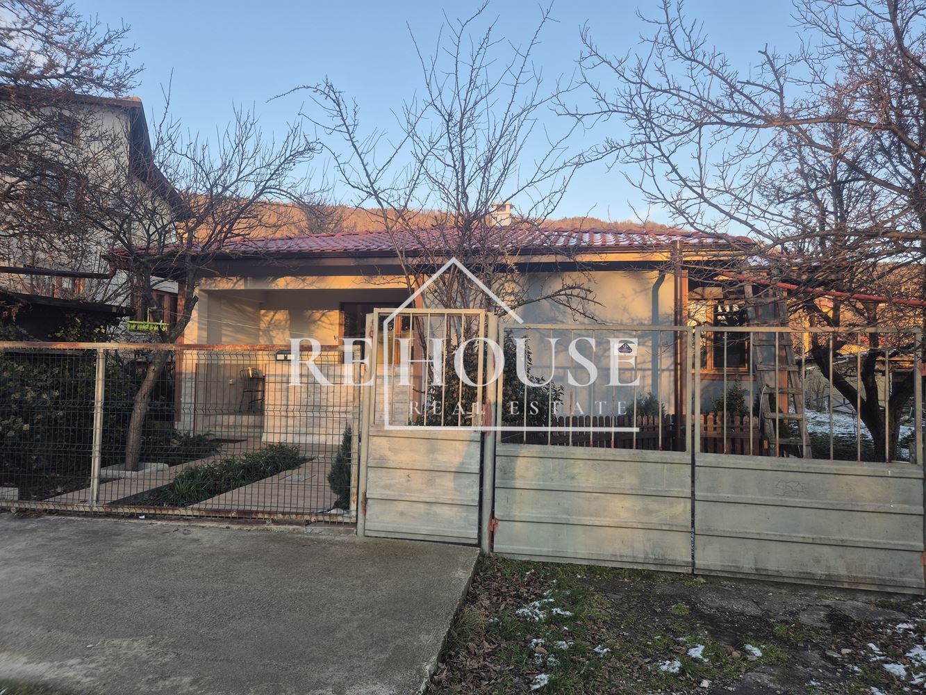 Къща - Варна - 0