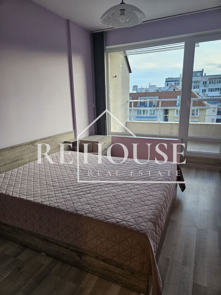 Двустаен апартамент в кв.Възраждане - 0