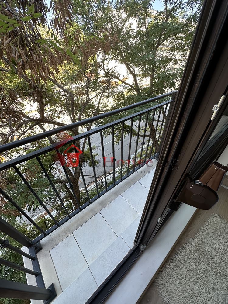 ДВУСТАЕН НАПЪЛНО ОБЗАВЕДЕН АПАРТАМЕНТ В РАЙОНА НА КВ.ПОБЕДА - 0