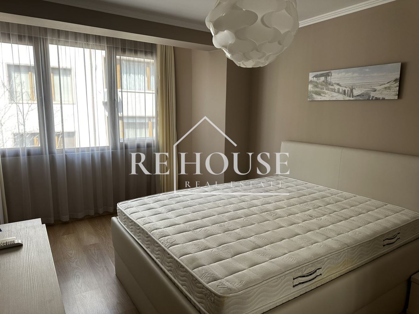 ТРИСТАЕН ОБЗАВЕДЕН АПАРТАМЕНТ В РАЙОНА НА ЛК ТРАКИЯ ДО ДЕНТАЛНИЯ ФАКУЛТЕТ - 0