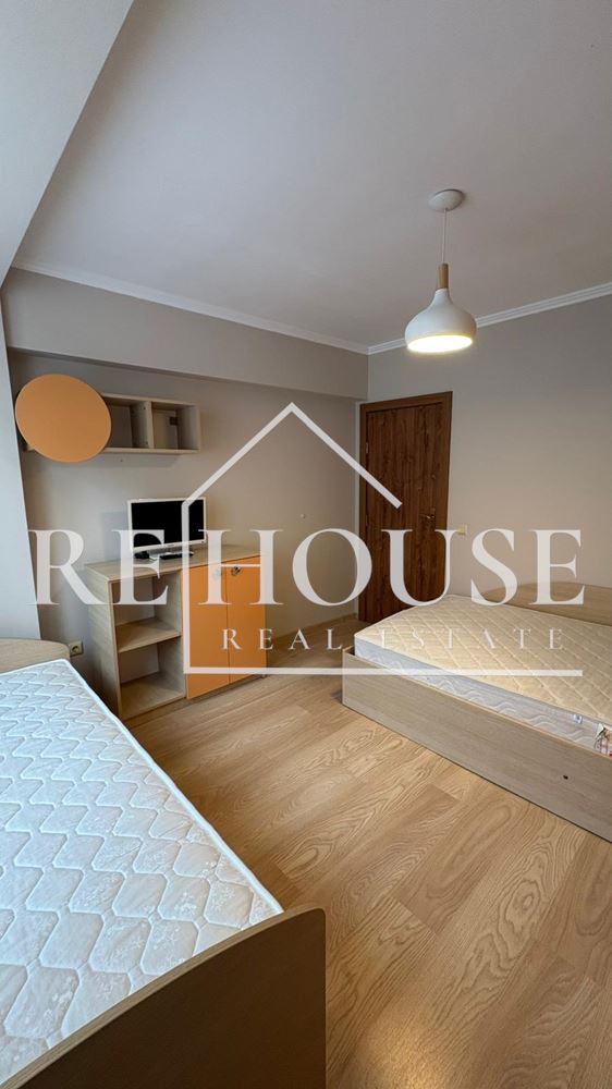 ТРИСТАЕН ОБЗАВЕДЕН АПАРТАМЕНТ В РАЙОНА НА ЛК ТРАКИЯ ДО ДЕНТАЛНИЯ ФАКУЛТЕТ - 0