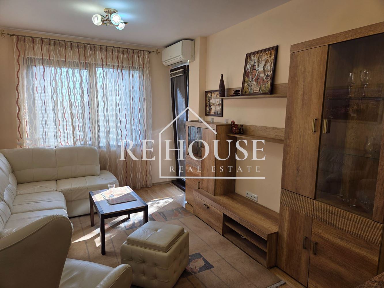 ДВУСТАЕН НАПЪЛНО ОБЗАВЕДЕН АПАРТАМЕНТ В РАЙОНА НА ОБЩИНАТА - 0