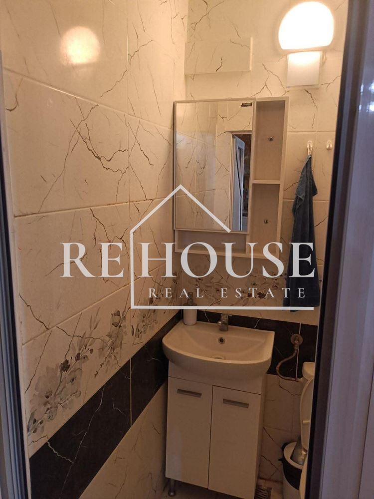 ДВУСТАЕН АПАРТАМЕНТ В РАЙОНА НА КВ.ЛЕВСКИ - 0