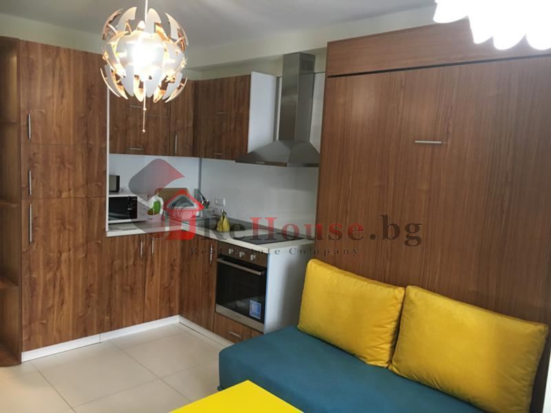 1-стаен - Варна, Червен площад - 0