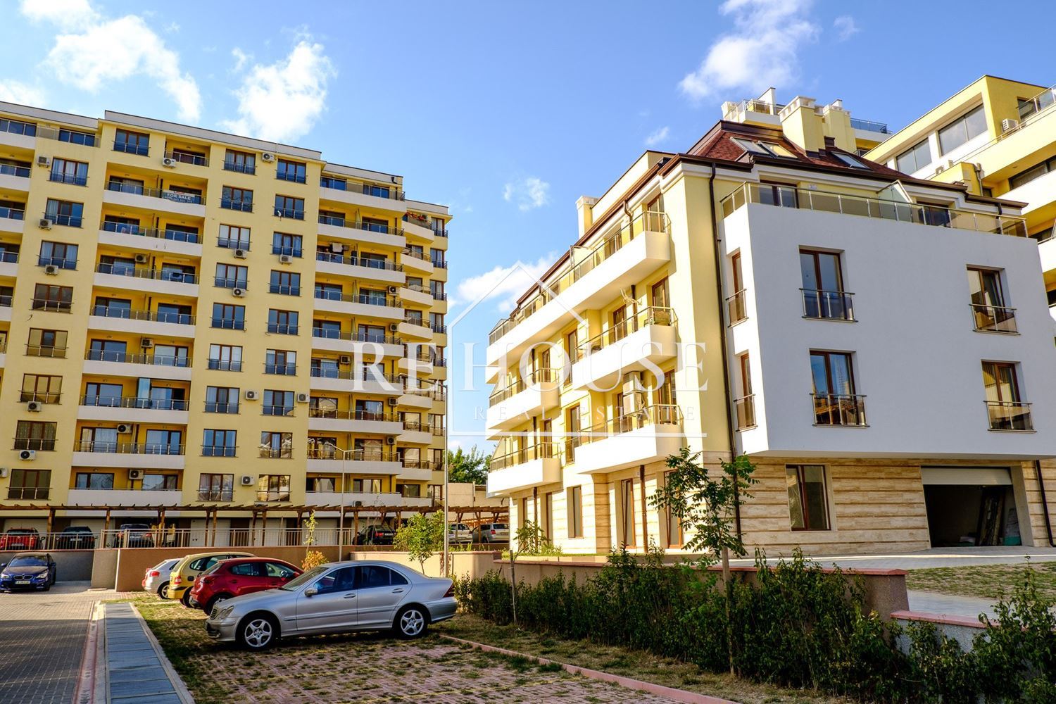 ДВУСТАЕН АПАРТАМЕНТ В РАЙОНА НА КВ.ПОБЕДА - 0