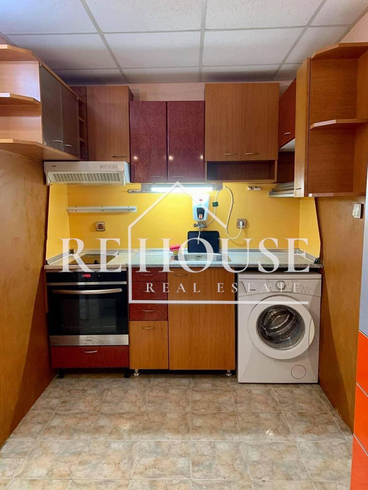 ДВУСТАЕН АПАРТАМЕНТ В РАЙОНА НА КВ.ЛЕВСКИ - 0