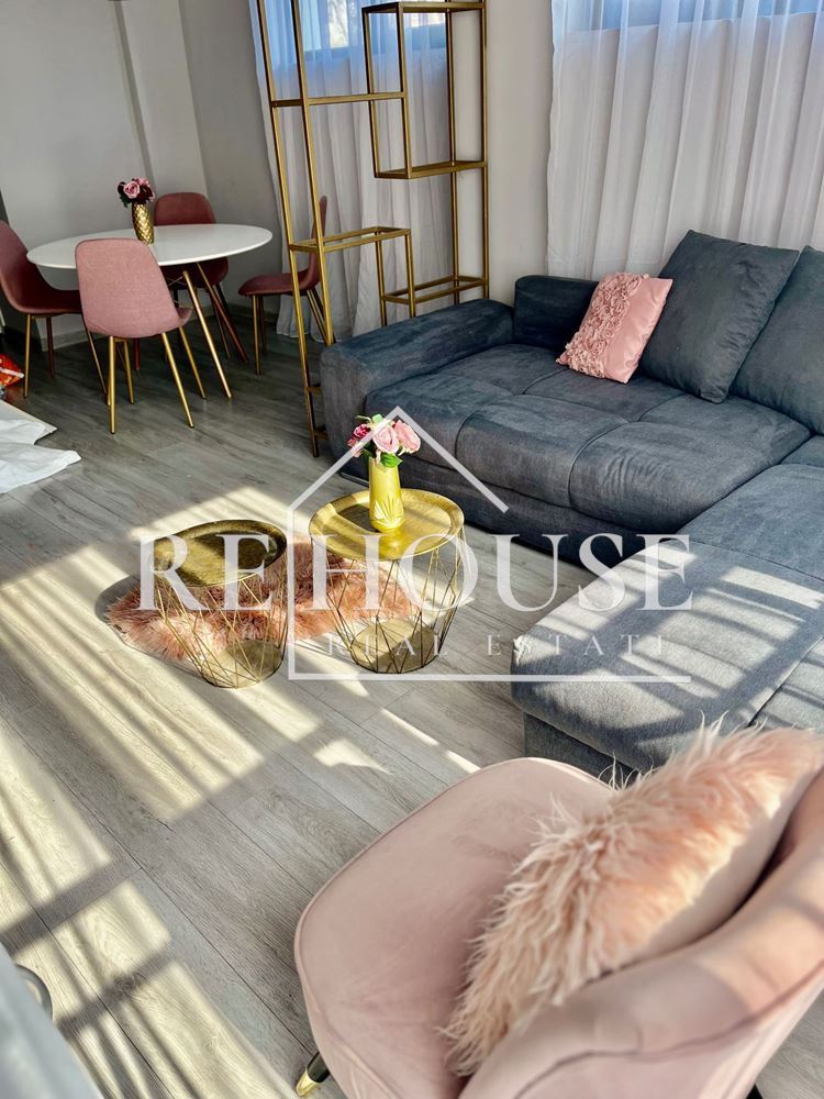 ДВУСТАЕН ОБЗАВЕДЕН АПАРТАМЕНТ В РАЙОНА НА КВ.ЧАЙКА - 0