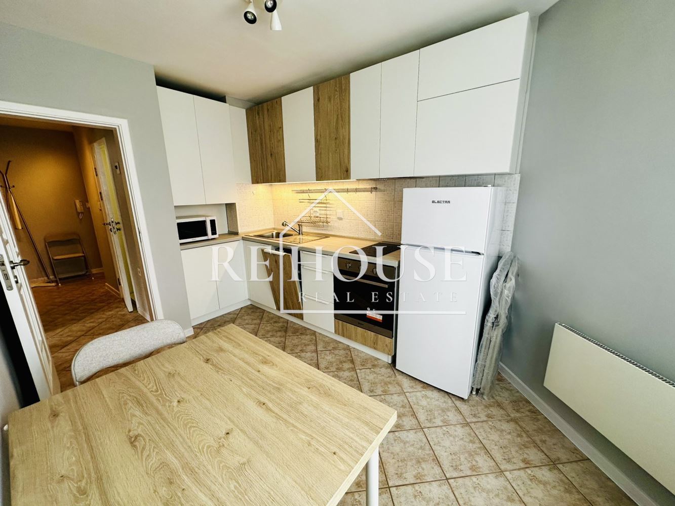 2-стаен - Варна, Окръжна болница - 0