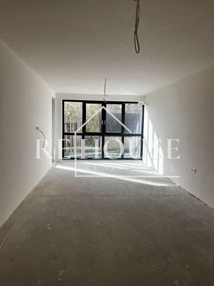 Просторен апартамент s AKT 16 в к-с VARNA VIEW - 0